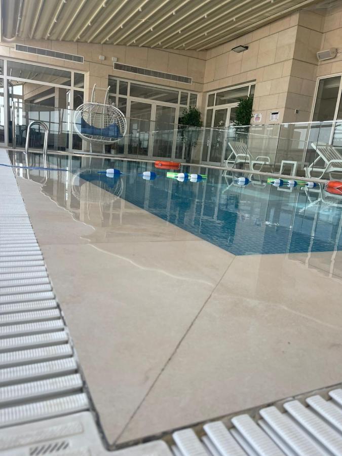 Weekend Hotel Sari Dzsidda Kültér fotó